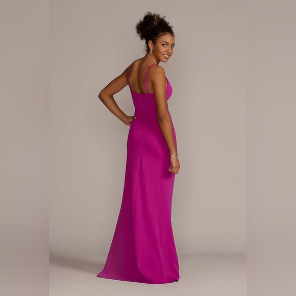EMERALD SUNDAE | Crepe Spaghetti Strap Gown w/ Ruching in Fuchsia sz XS - Picture 8 of 9